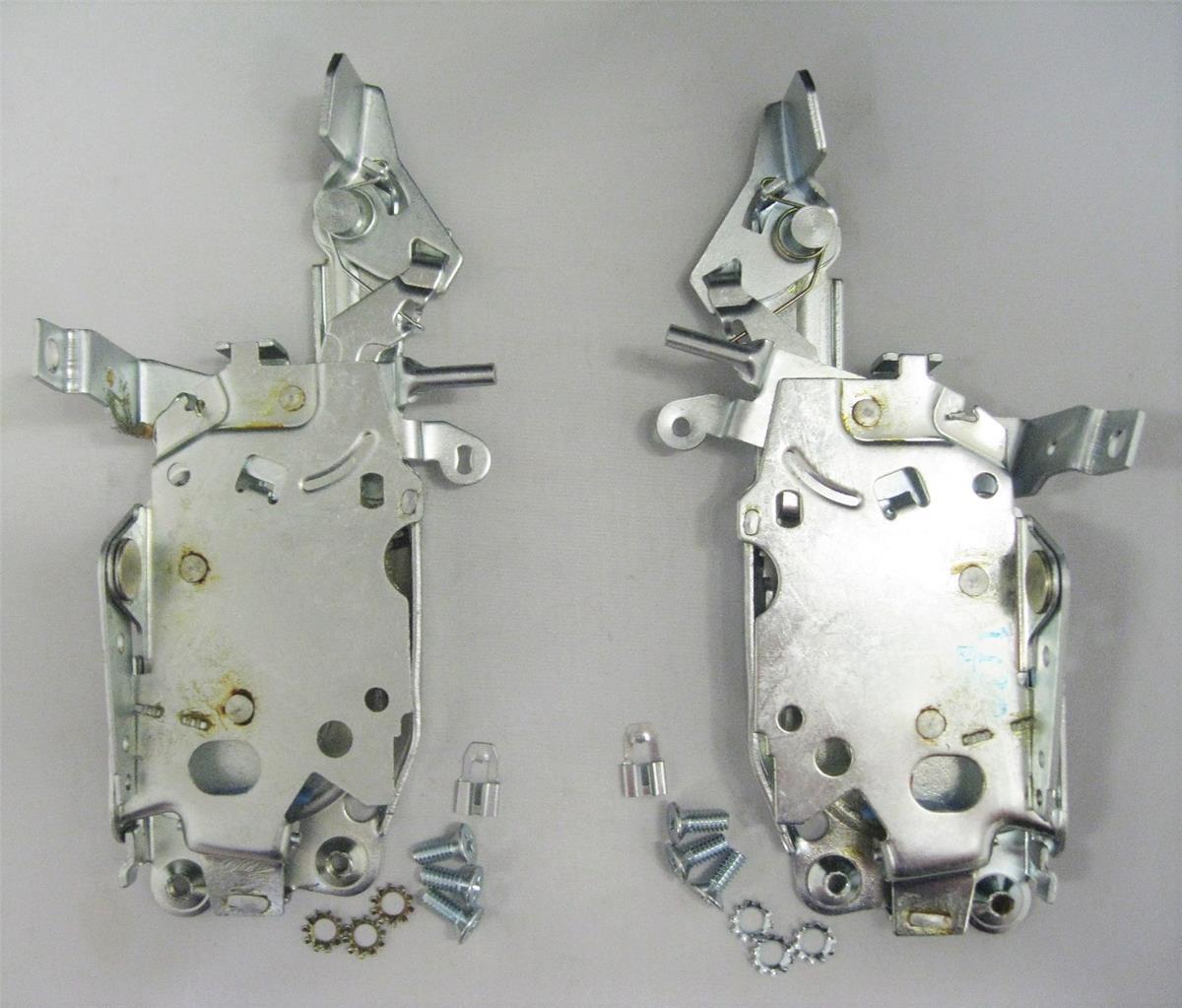 1970 - 1972 Chevy Chevrolet Chevelle El Camino Front Door Latch Assembly PAIR