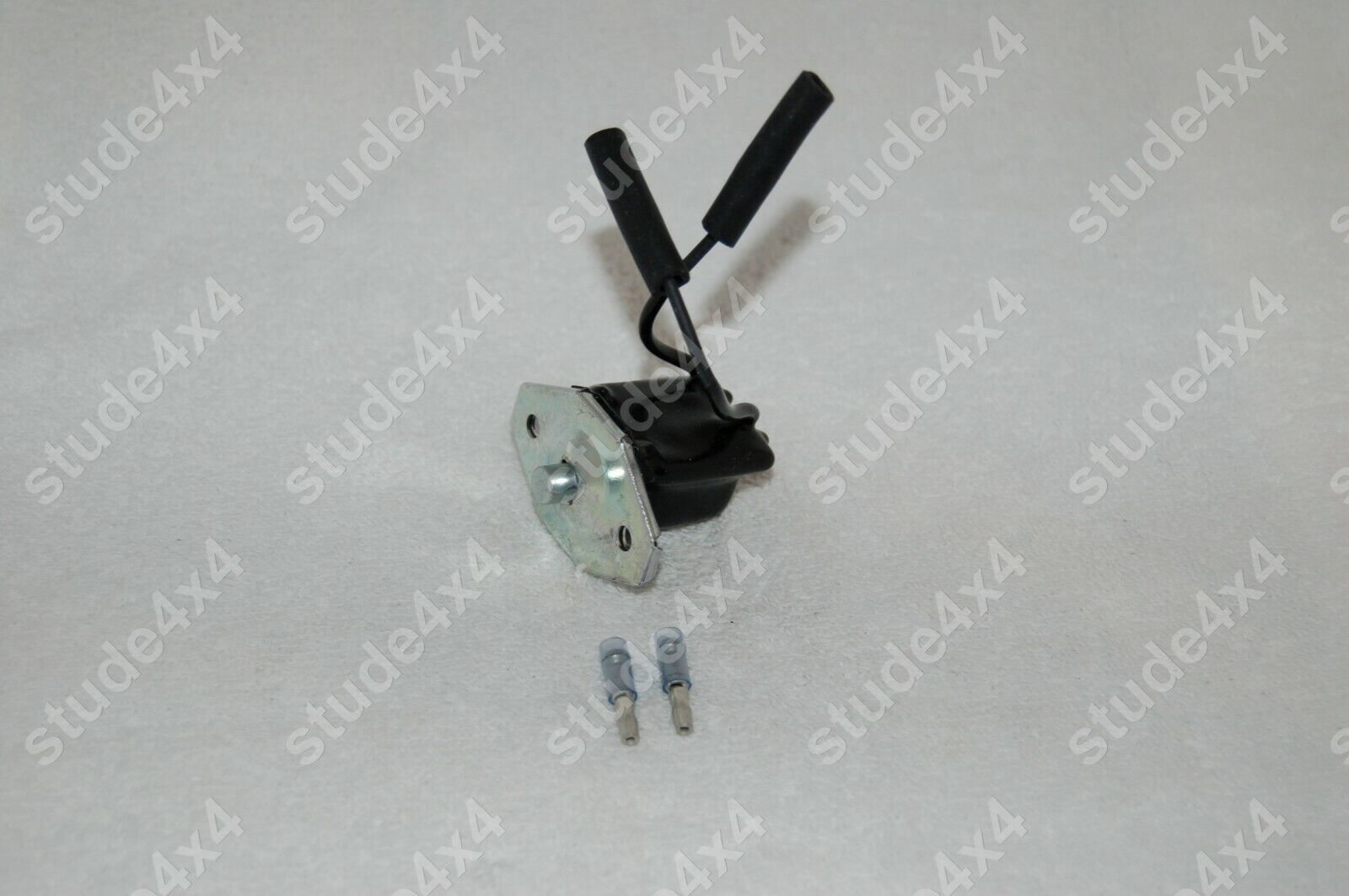 STUDEBAKER OVERDRIVE LOCKOUT SWITCH 1941-55 # 521436