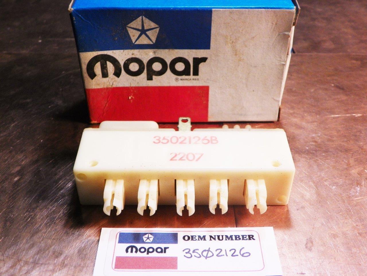 Dodge 1968-1974 NOS OEM MoPAR A/C Heater Vacuum Switch 3502126 5 Button Type