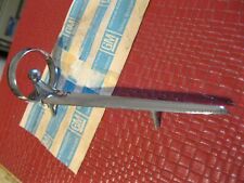 NOS 1956 Buick Roadmaster front fender top moulding picture