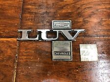 Chevrolet LUV : 1975, 1976, 1977, 1978, 1979, 1980, Fender Emblem, 715727 picture