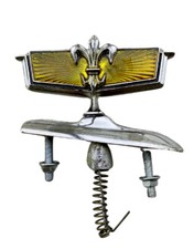 NEW 1980 1990 CHEVROLET CAPRICE HOOD FRONT GOLD YELLOW EMBLEM CHEVY 80 90 picture