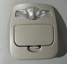 2004-2008 Pontiac Grand Prix Overhead Console Storage Compartment Dome Map Light picture
