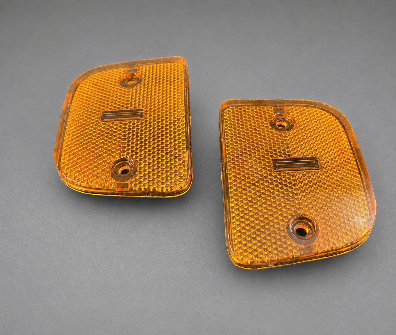 1970 Pontiac GTO Front Fender Side Marker Lamp Lens Amber LH RH PAIR