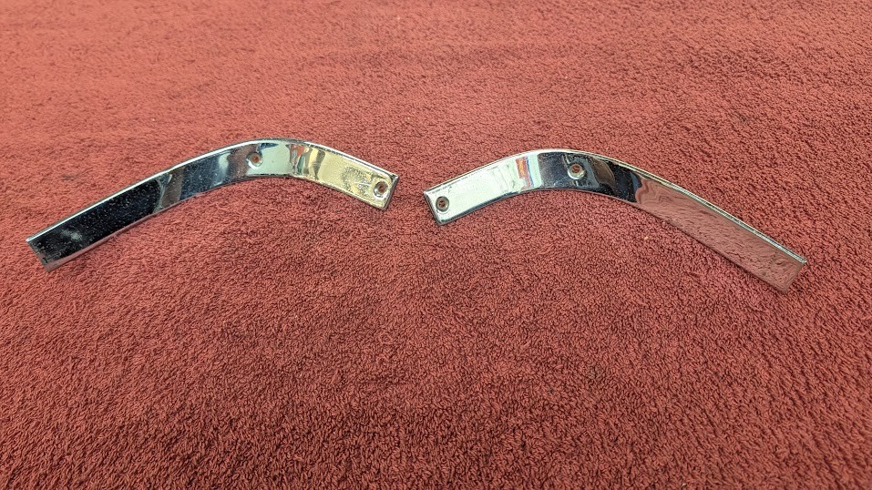 1967 1968 MUSTANG SHELBY FASTBACK ORIGINAL REAR INTERIOR CORNER TRIM  67 68