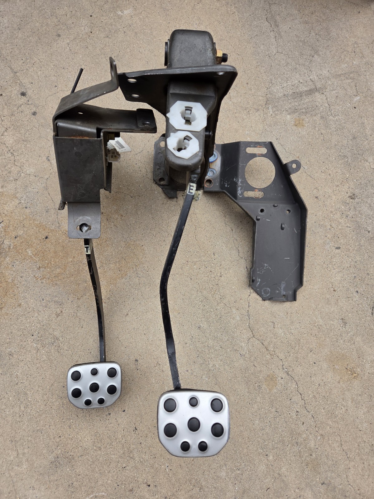 2005 2006 05 06 Pontiac GTO Clutch Brake Pedal