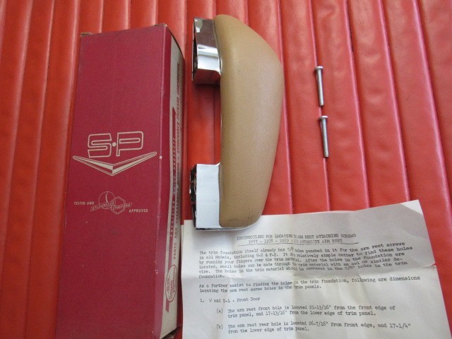 Studebaker Hawk,Lark drivers side door arm rest