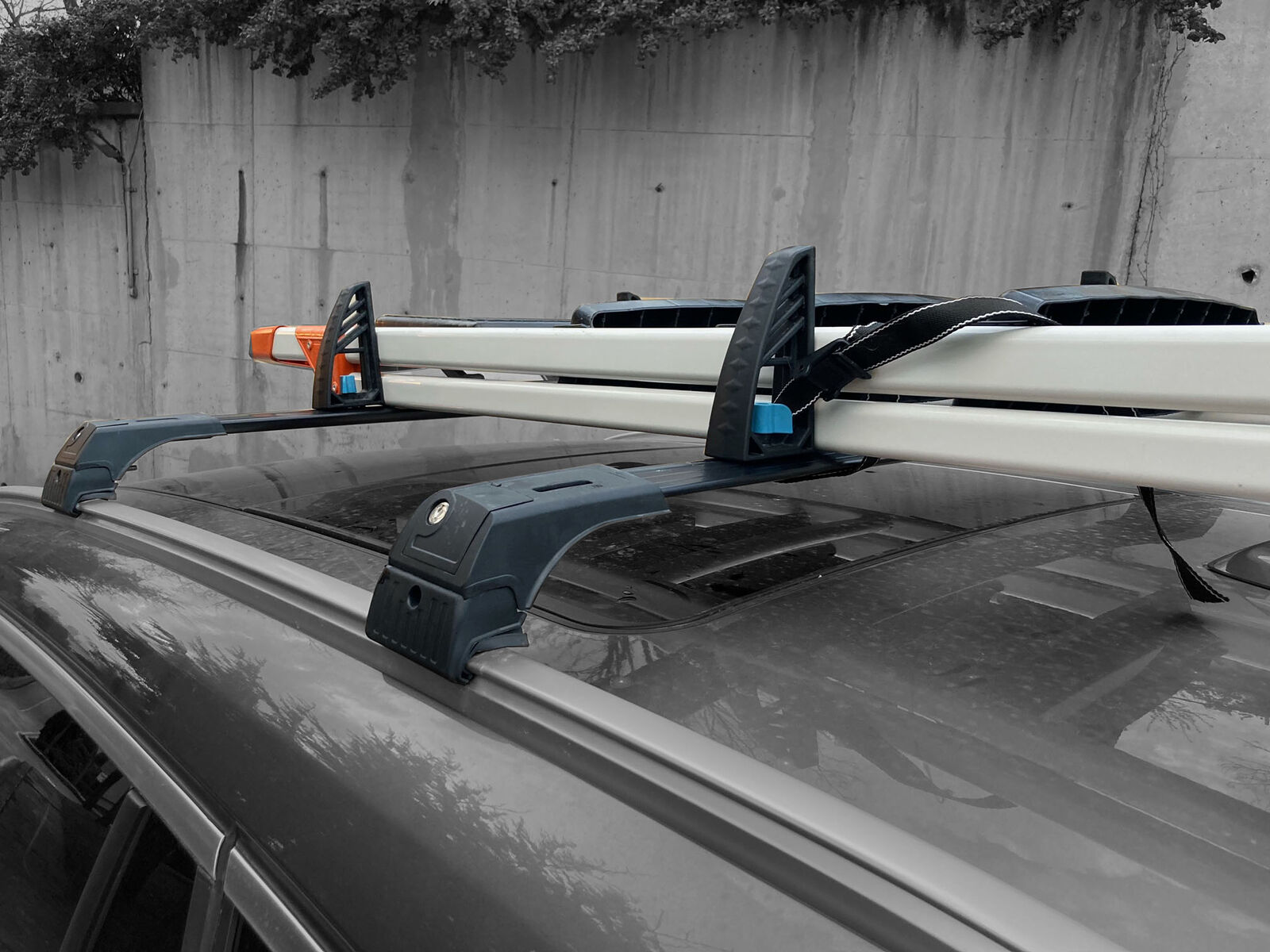 Roof Rack and Load Stops Ladder Tilt For Ford Galaxy 2016 - Up Black