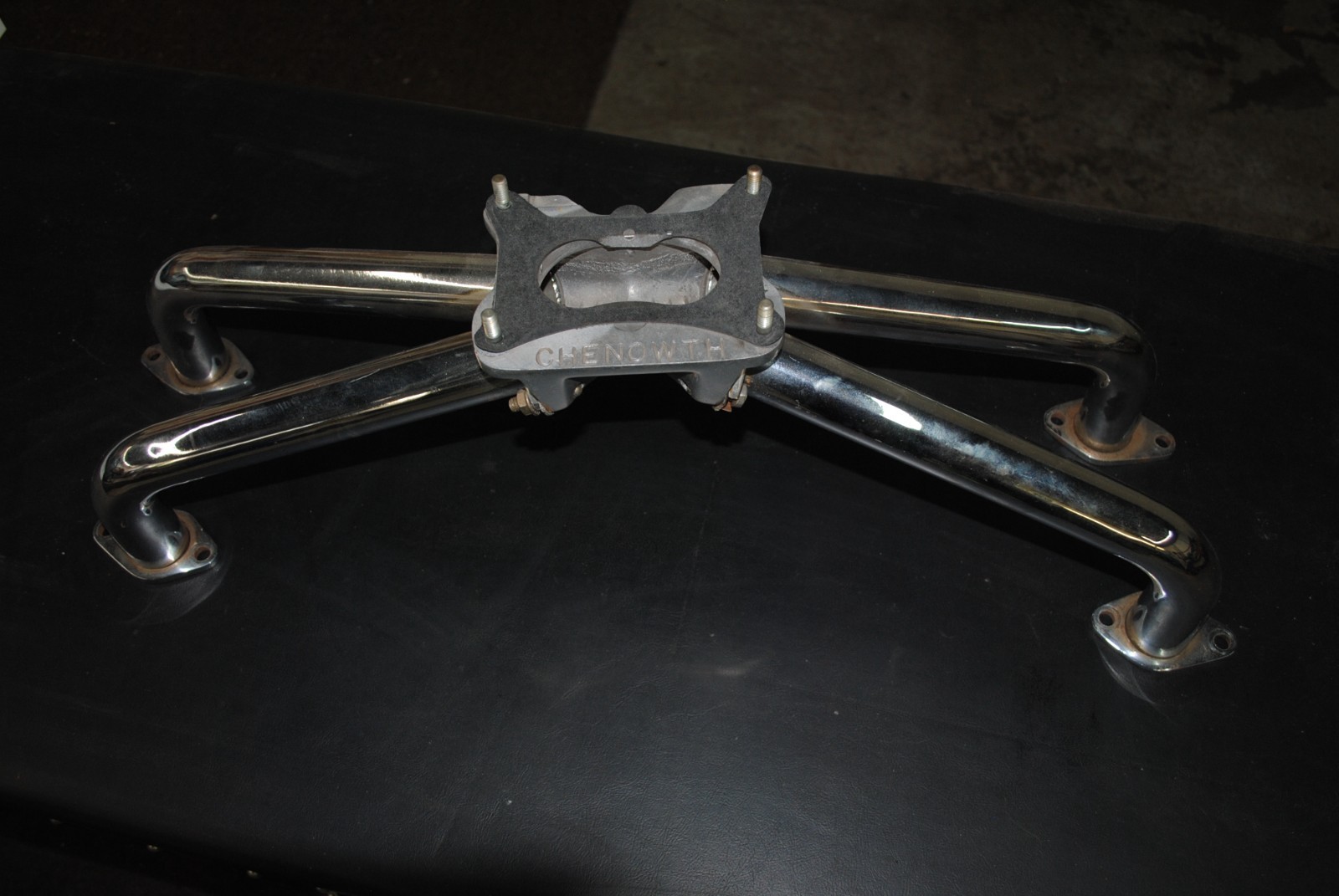 Chevrolet Corvair, aftermarket 4bbl  intake manifold, NOS