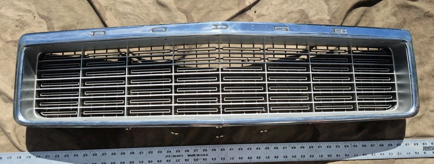 1973 73  Dodge Polara Police Grille OEM