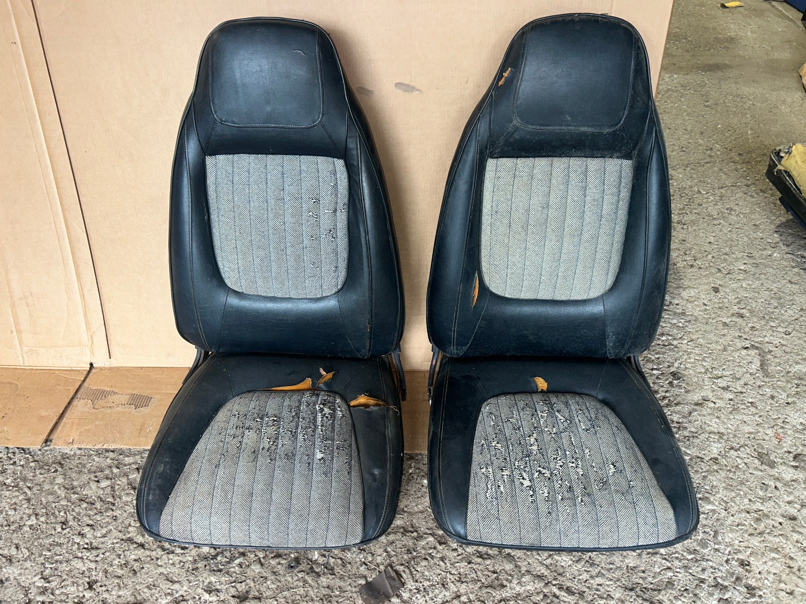 1970 1971 DODGE CHALLENGER CHARGER PLYMOUTH GTX BUCKET SEATS NO TRACKS