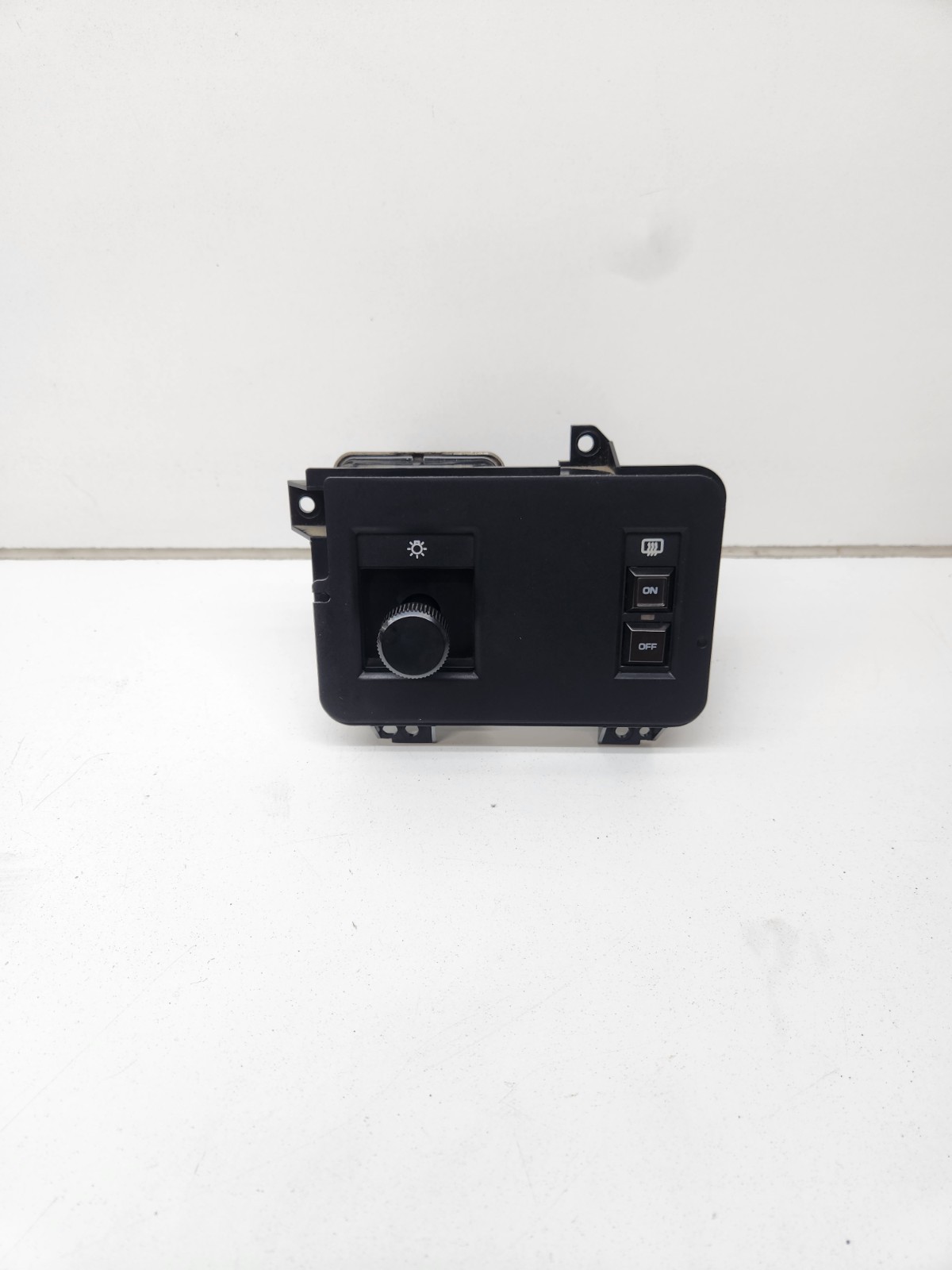1988-1993 Dodge Dynasty Headlight Switch Control Knob Defrost 4373751 OEM