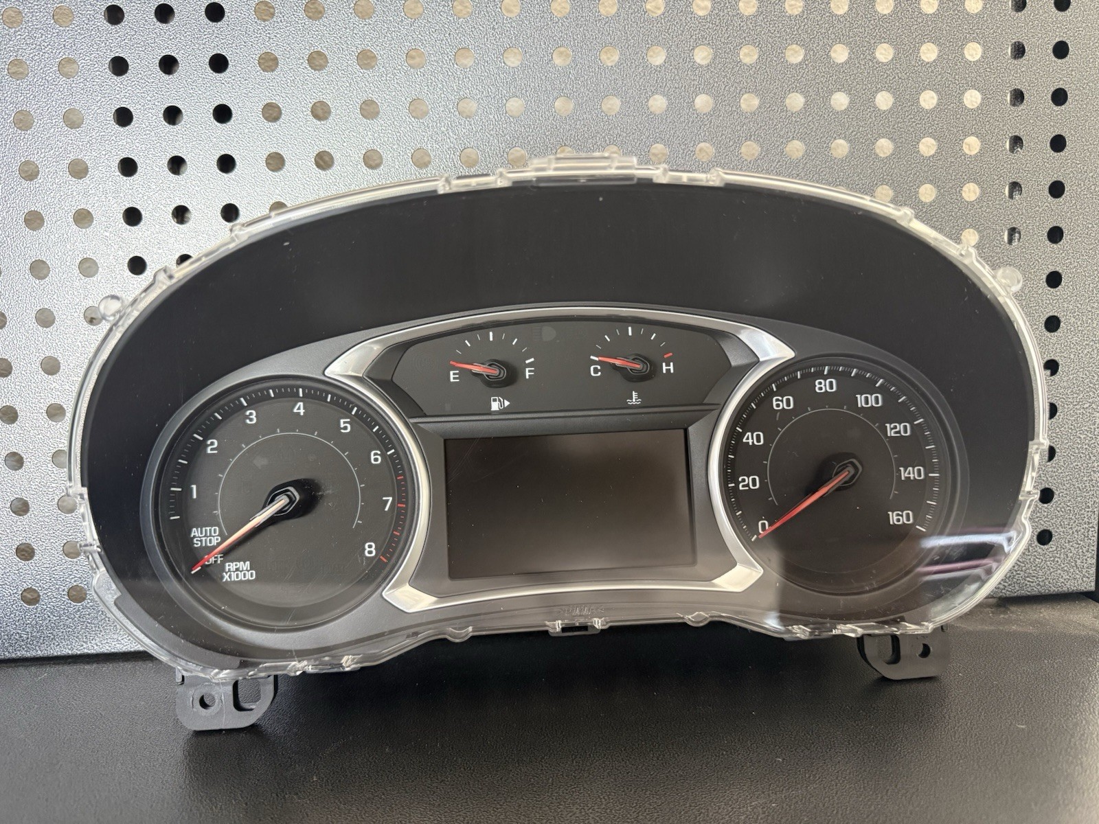 2016 Chevrolet Malibu Speedometer Instrument Cluster Gauges 84031638 