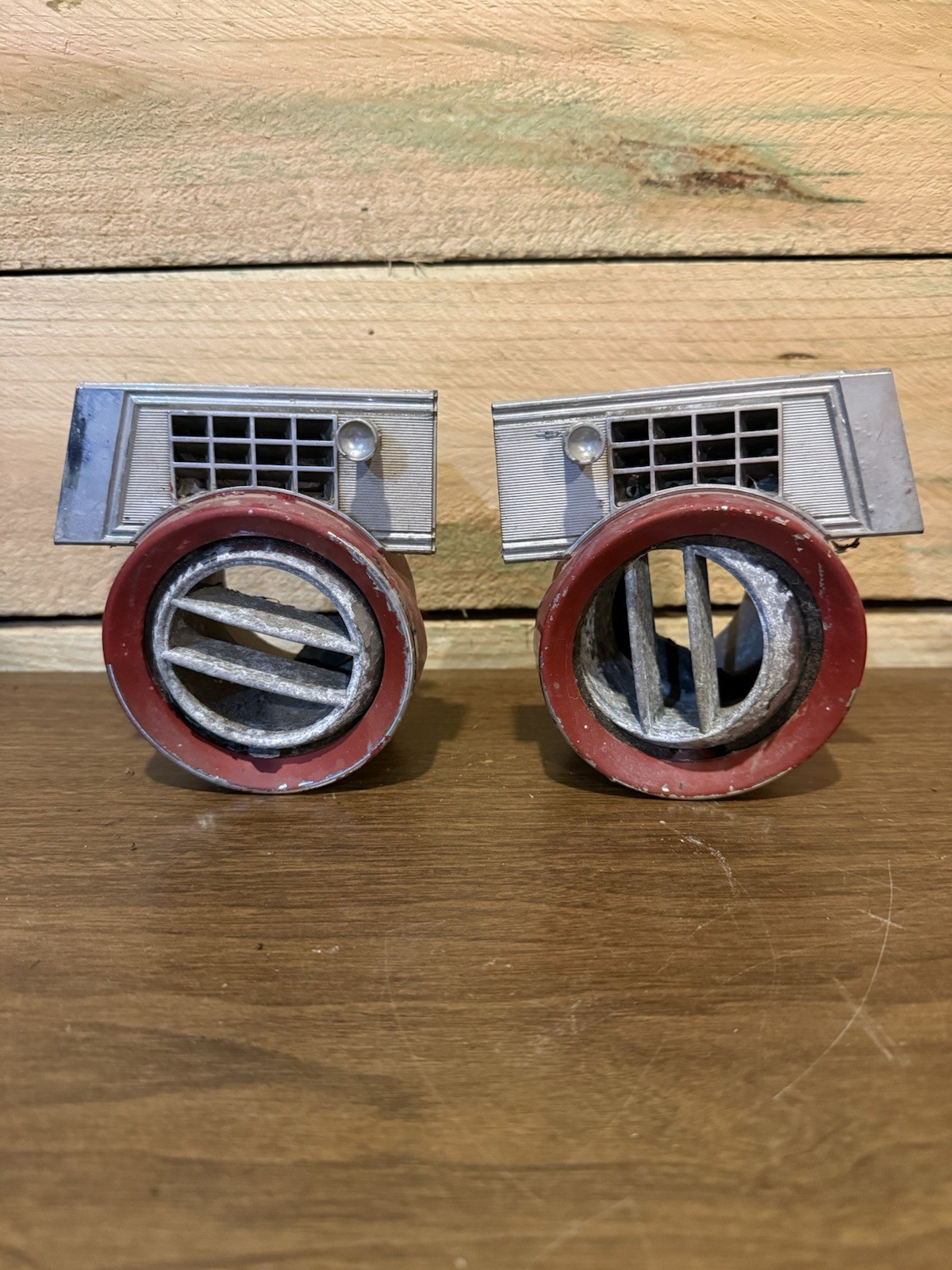 1962 OLDSMOBILE STARFIRE 88 98 FACTORY A/C DASH BALL VENTs Pair OEM