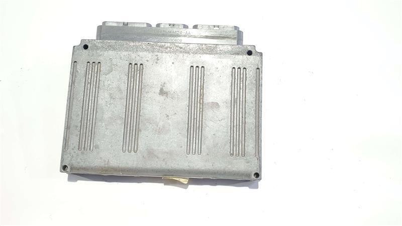 Used Engine Control Module fits: 2002 Ford Thunderbird Electronic Control Module