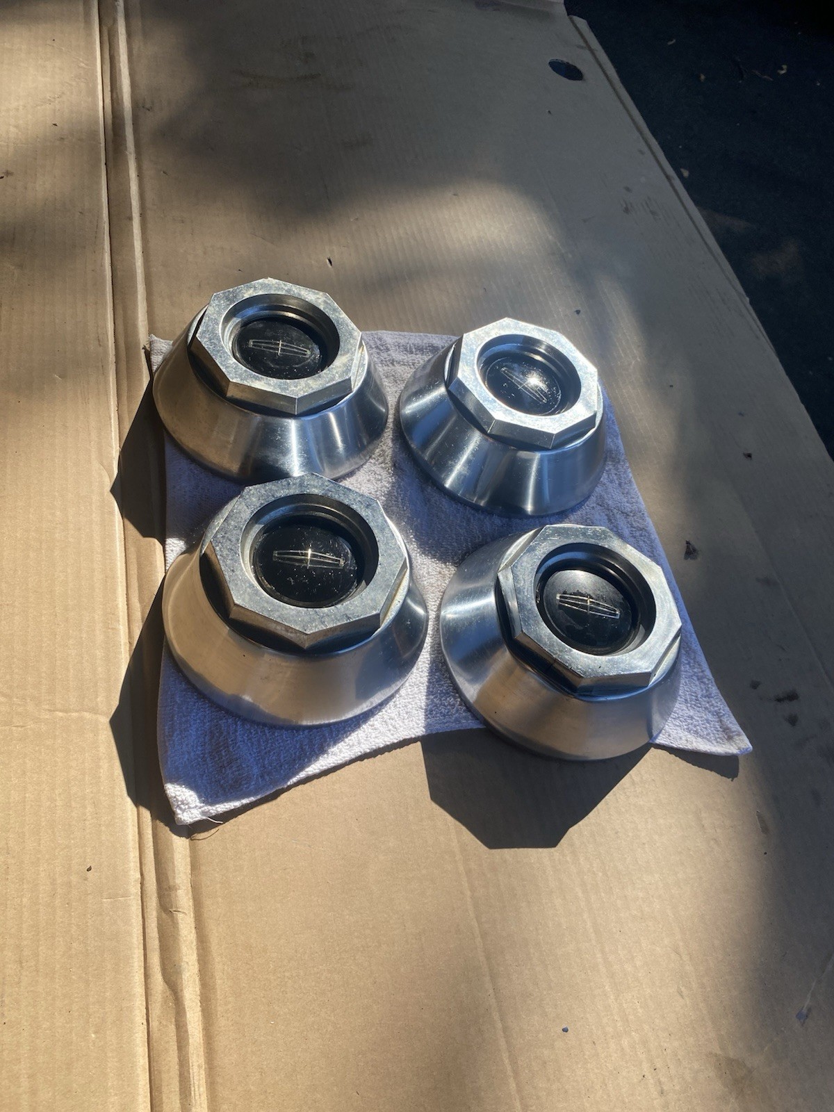 Set of 4 1970s Lincoln Continental Town Car Turbine Wheel 7\