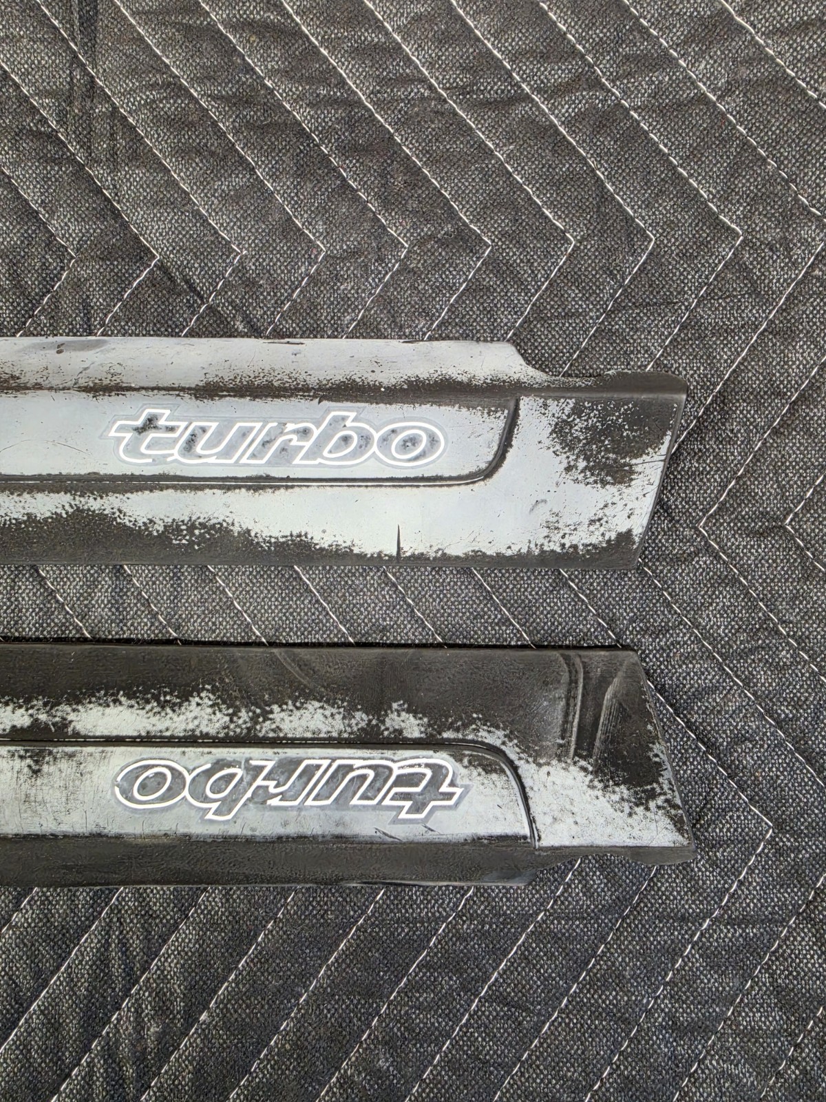 1985-1989 Dodge Daytona Shelby Z Chrysler Laser T-Top Door Trim Window Beltline