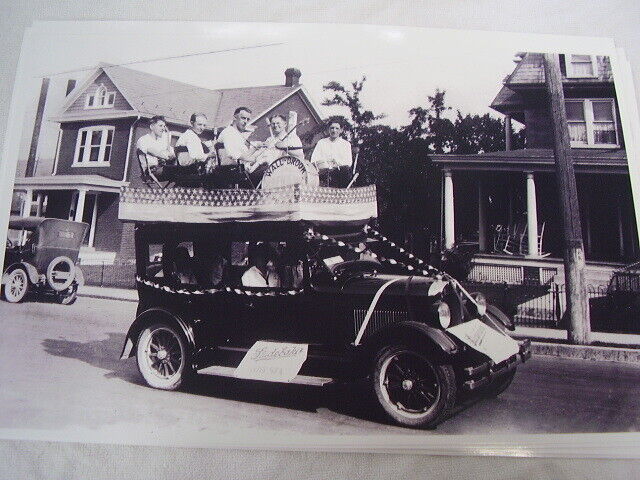 1923 1924 ? STUDEBAKER BIG SIX IN PARADE  DEALER?     11 X 17  PHOTO  PICTURE   