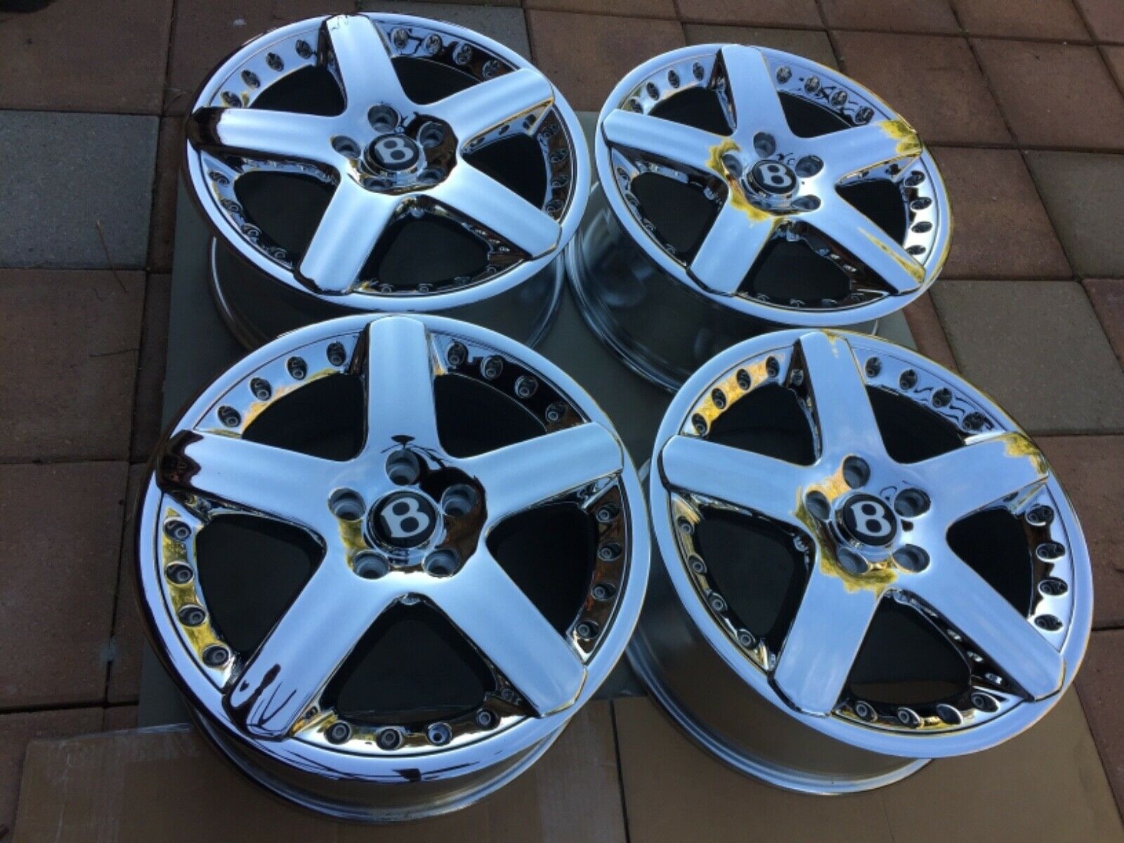 19 NEWLY CHROMED OEM FACTORY ORIGINAL BENTLEY ARNAGE-T 2-PC MODULAR WHEELS RIMS.