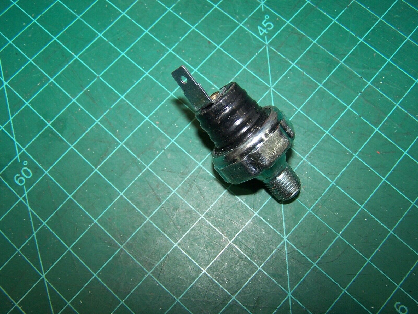 Standard PS15  Oil Pressure Switch fits AMC, Buick, Chrysler and Chevrolet